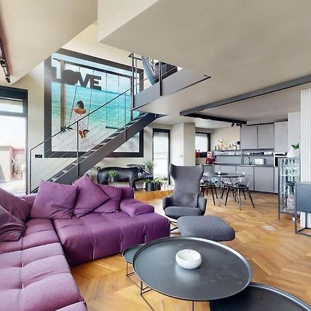 Stylovy Loft S Ohromnou Terasou Apartment Bratislava Exterior photo